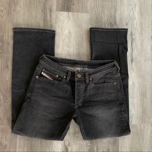 Diesel slim straight jeans - size 32